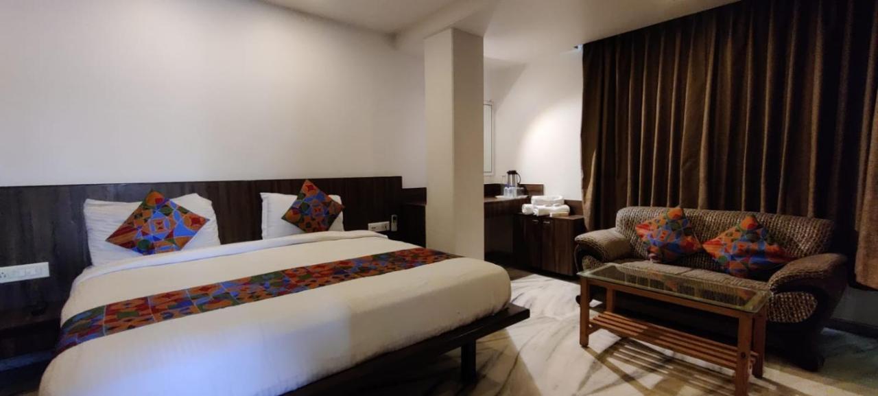 Hotel Grand Ambience Ahmedabad Exterior photo